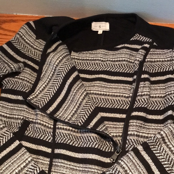 Lou & Grey short waist striped jacket front; black back Asymmetrical zipper - Picture 8 of 12